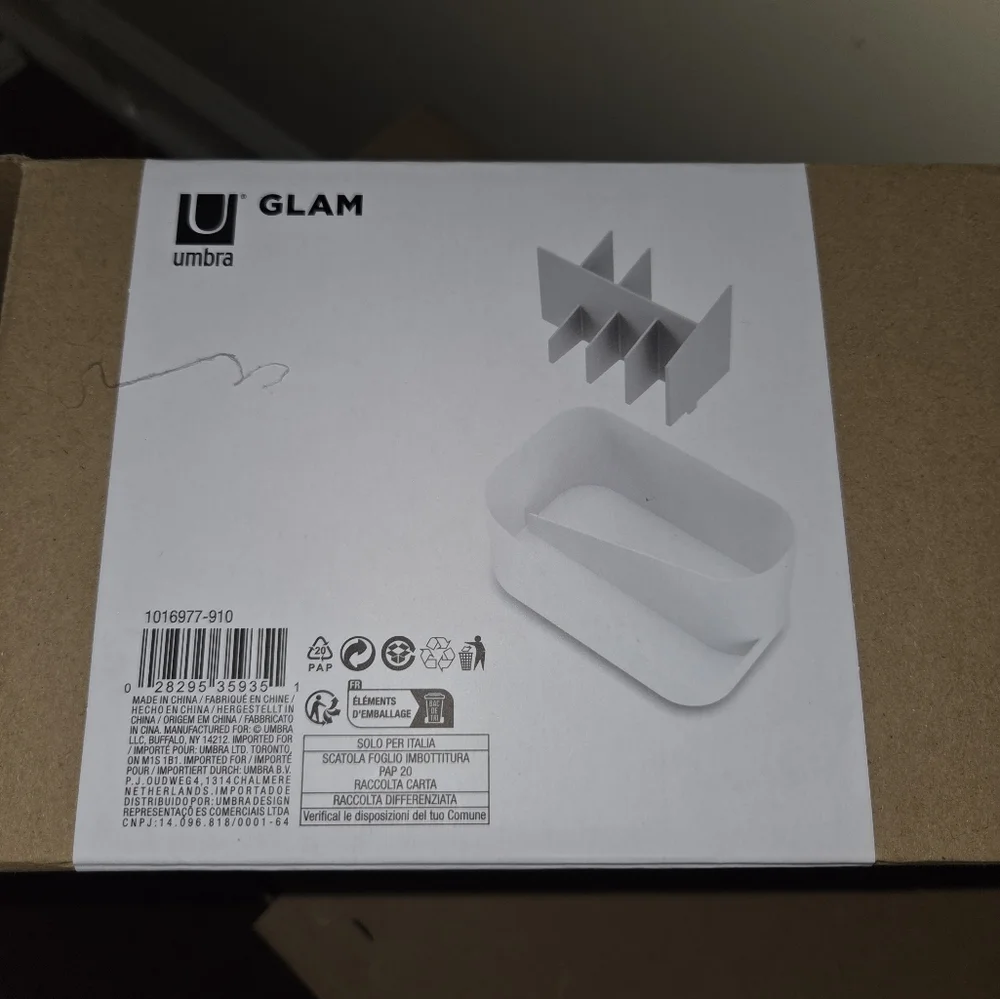 Umbra White Organizer